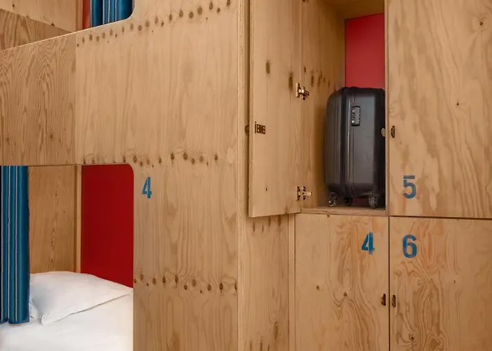 Hotel Eklo Paris Cdg Airport